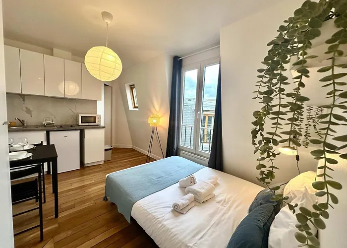 New 462 Olivier- Cosy Center Párizs